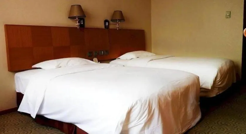 Greatwall Hotel - Zhengzhou 4*,  Cina